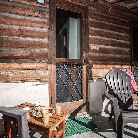 Apache Village Cabinette 11, Queen Bed, Midtown, Sleeps 2 Ruidoso Exterior foto