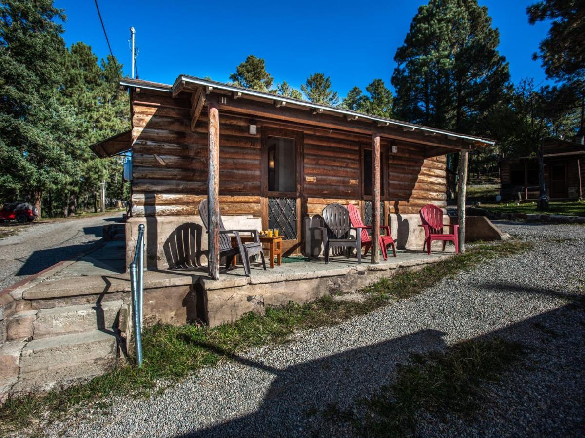 Apache Village Cabinette 11, Queen Bed, Midtown, Sleeps 2 Ruidoso Exterior foto