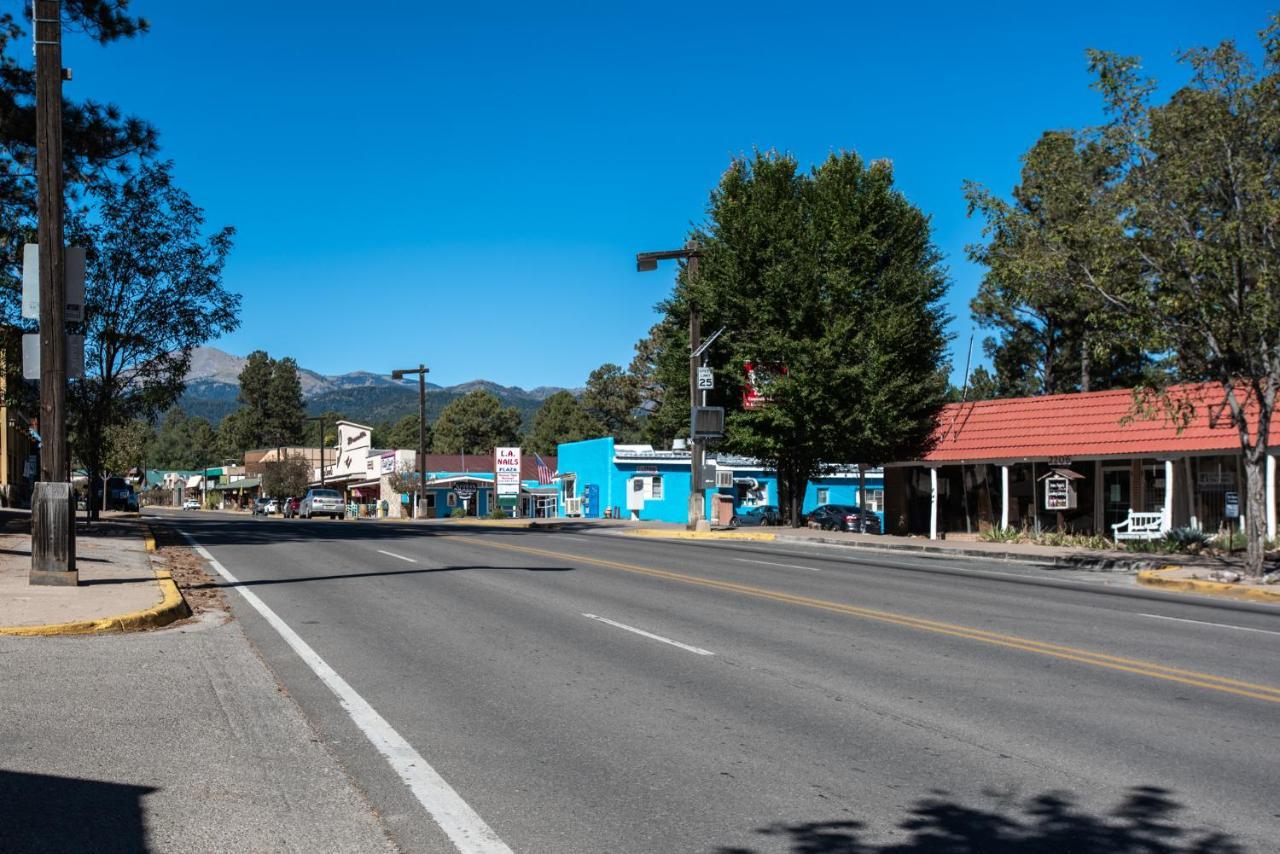 Apache Village Cabinette 11, Queen Bed, Midtown, Sleeps 2 Ruidoso Exterior foto